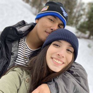 Meet your Posher, Alexus